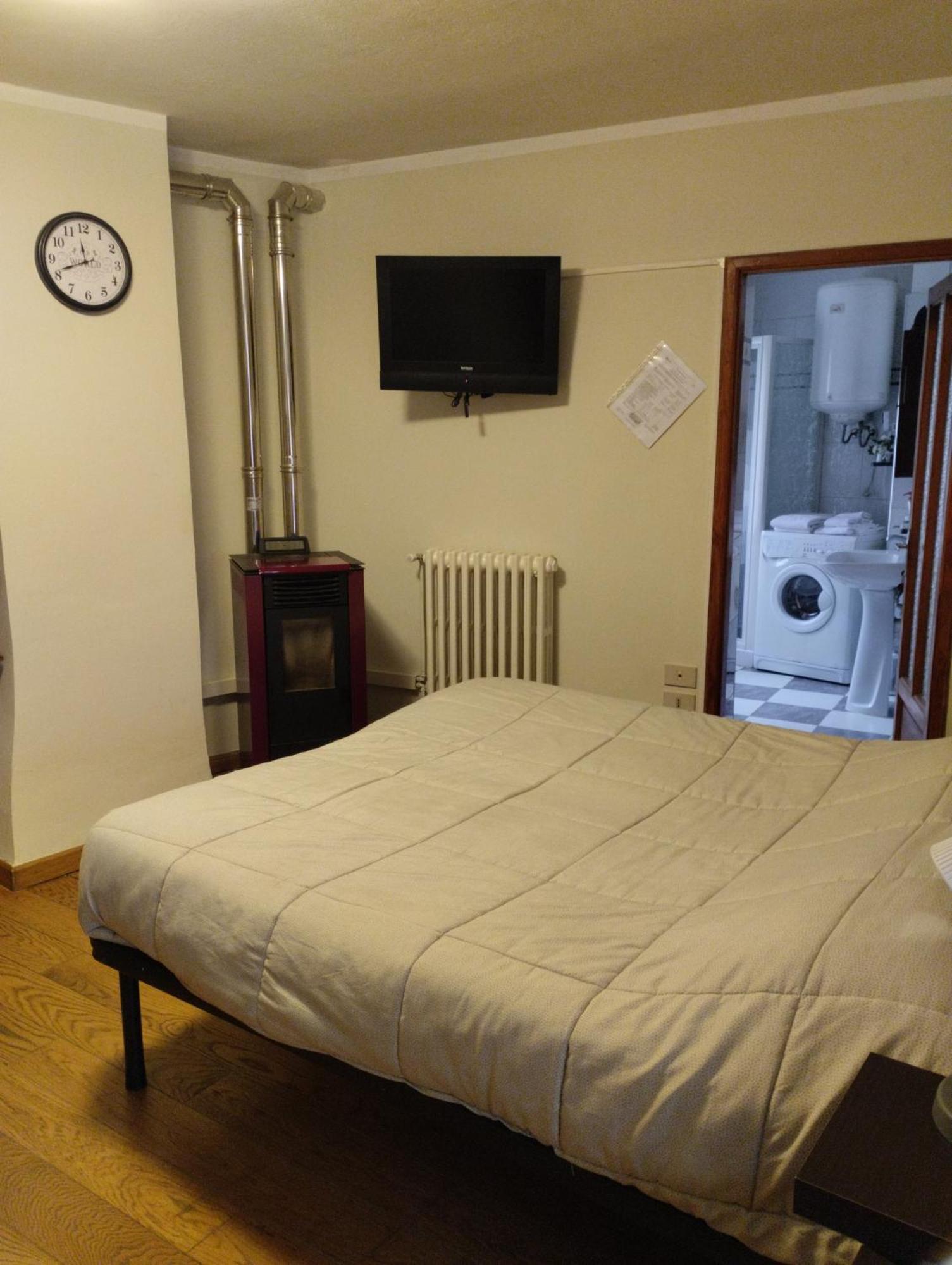 B&B La Marmotta Coazze Szoba fotó